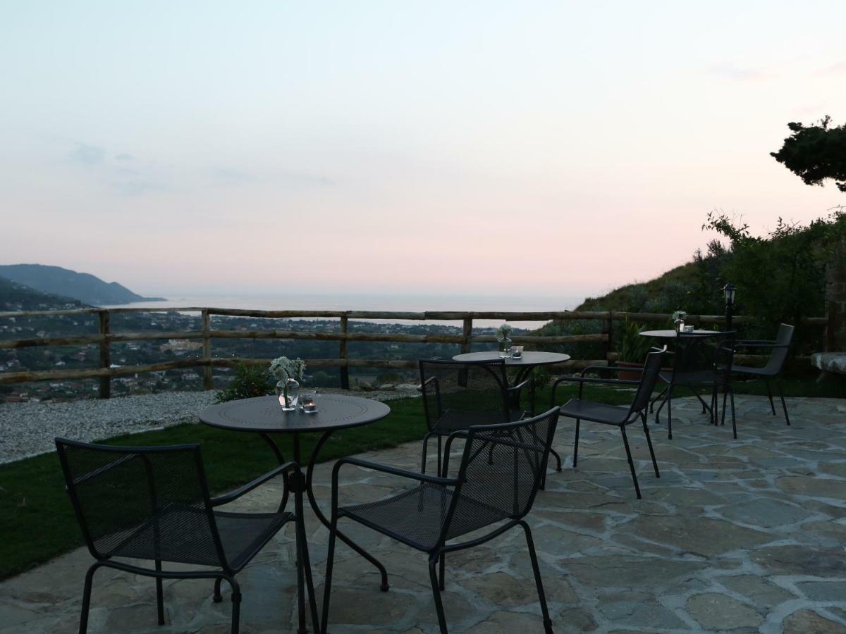 Casa Amigdala Bed and Breakfast Castellabate Buitenkant foto